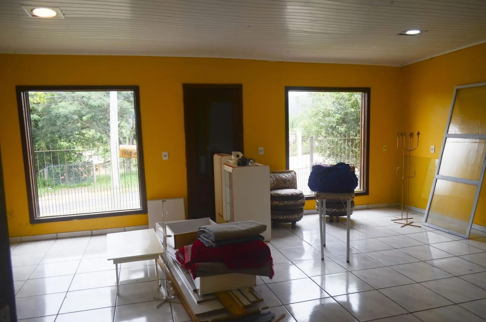 Imagem Sítio no bairro Bélem Velho com duas casas e loja comercial