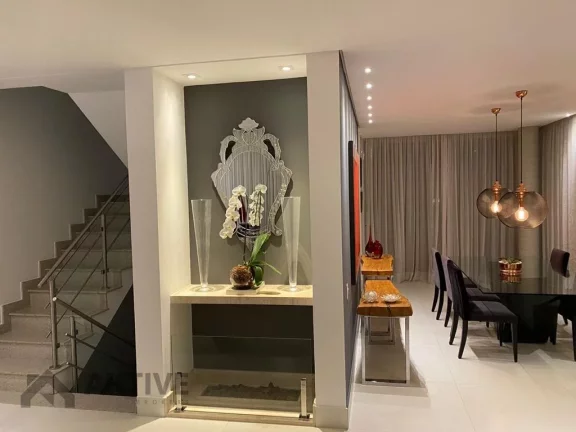 Imagem Casa de Condomínio em Tamboré - Santana de Parnaíba, SP