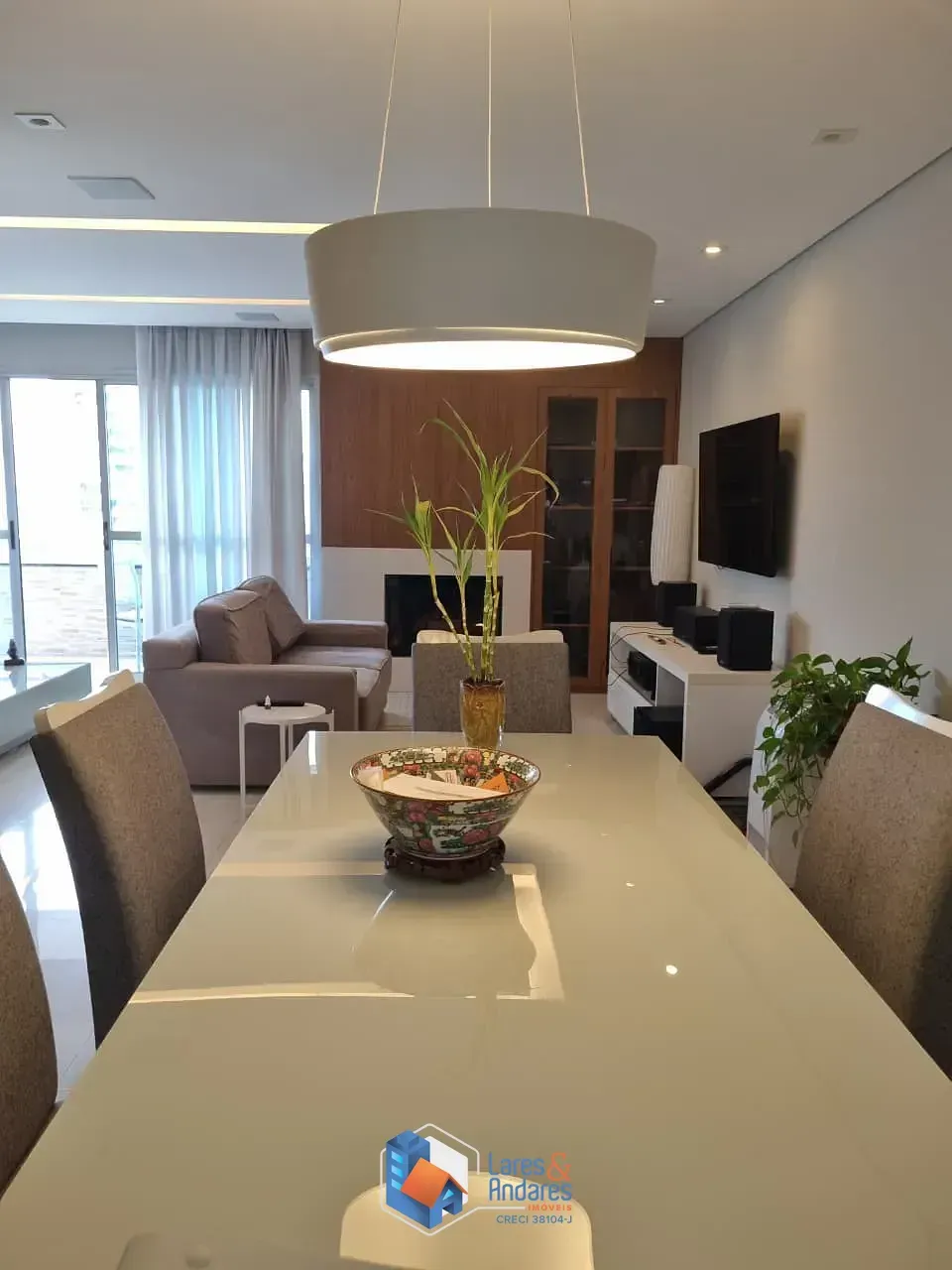 Foto do imóvel Apartamento para venda e locação em Moema com 4 quartos, sendo 4 suítes, 178m² em Rua Tuim