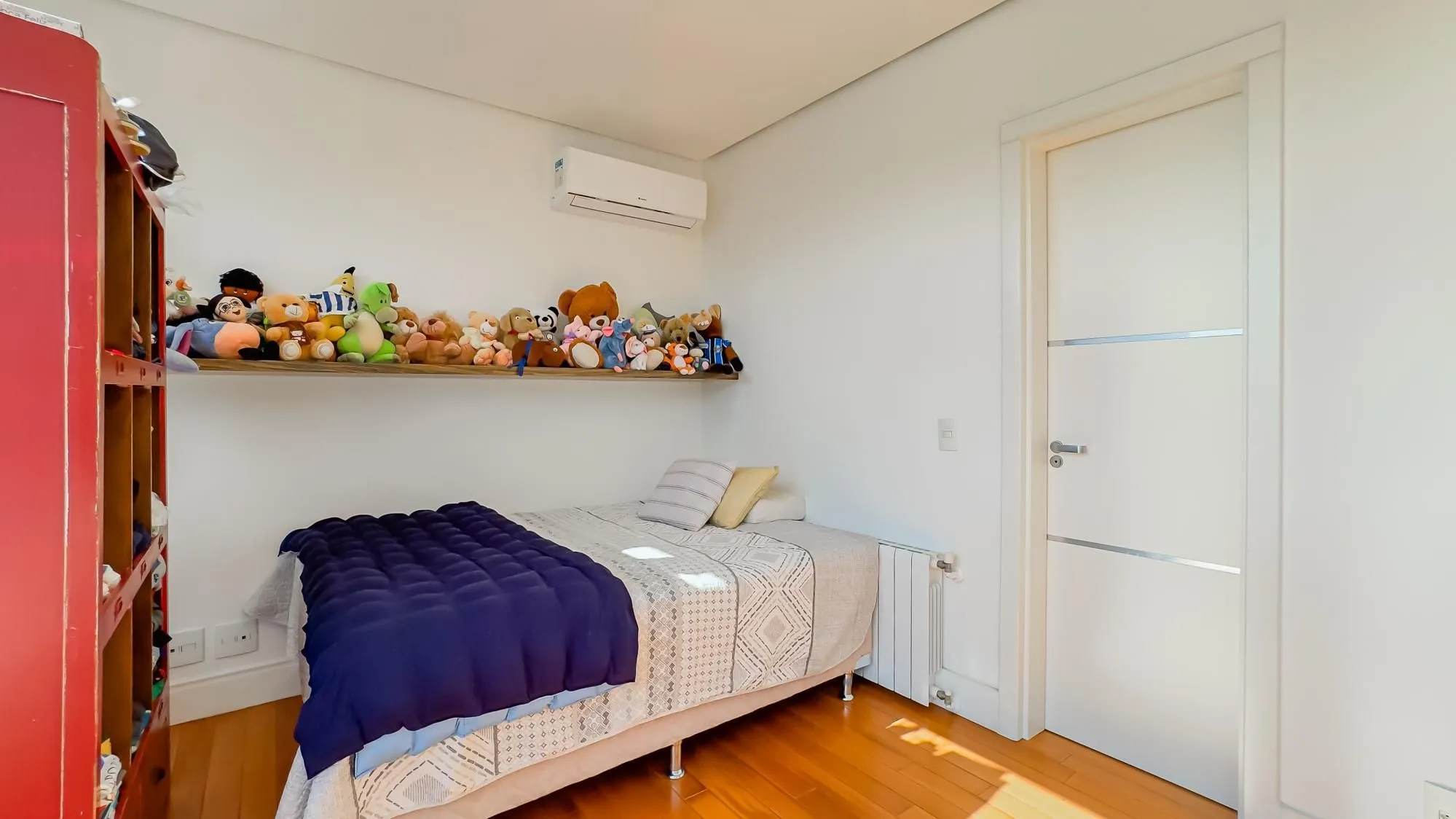 Imagem **Casa de Condomínio em Belém Novo, Porto Alegre, RS**