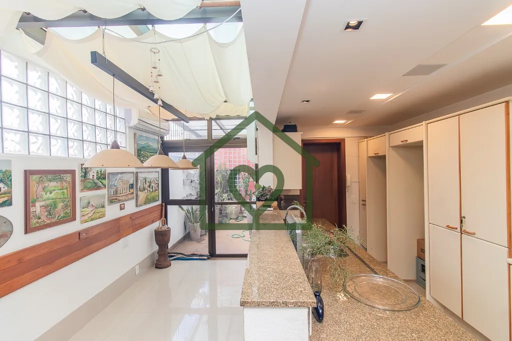 Imagem Este charmoso apartamento garden é perfeito para quem busca espaço e localização e silêncio. 
V...