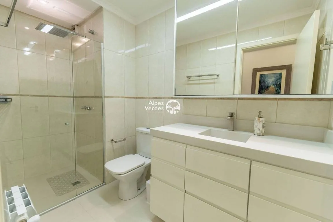 Imagem Vende-se Apartamento em Gramado, Bairro Bavária, com 3 quartos