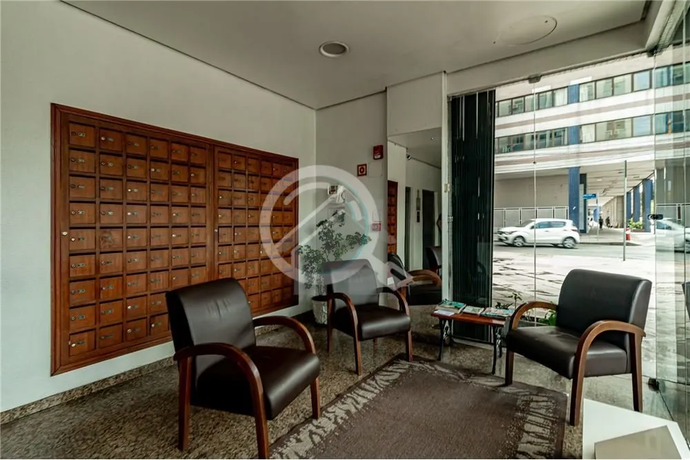 Imagem Incrível potencial de investimento neste estúdio localizado na Avenida Loureiro, um endereço de d...
