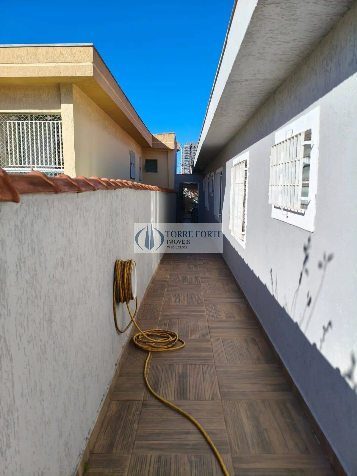 Imagem Casa Terrea com 3 dormitorios 2 suites 3 vagas, Piscina na Penha de França.