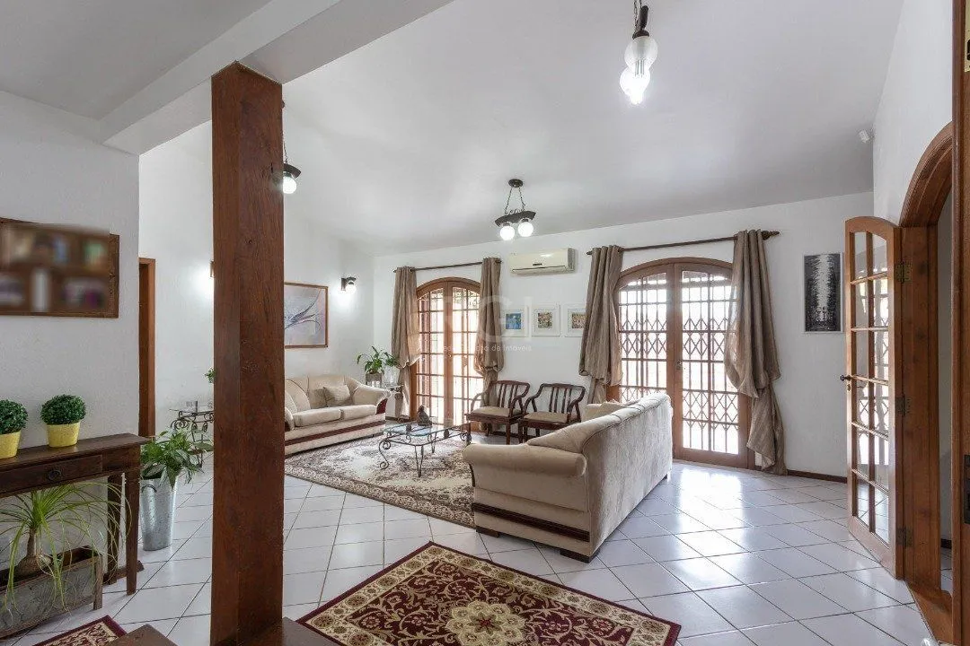 Imagem Casa para Venda - 373.1m², 2 dormitórios, Vila Conceição