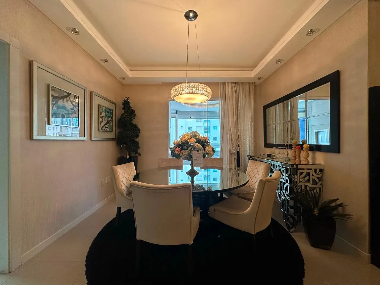 Imagem Apartamento com vista para o mar à venda com 116m2 por R$ 1.980.000,00