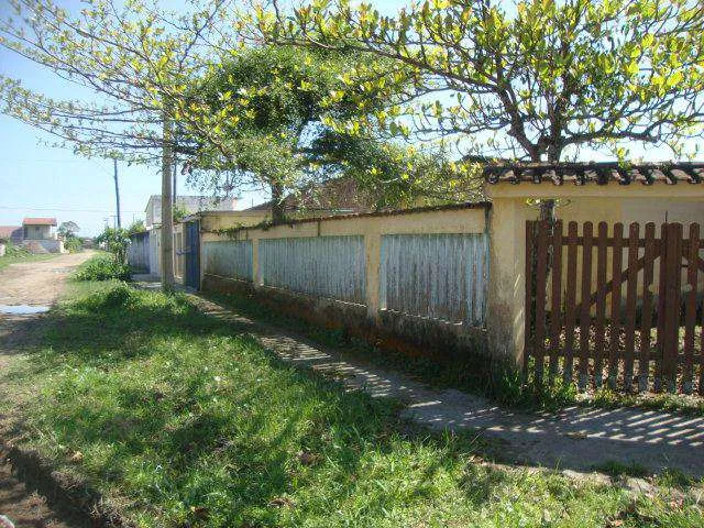 Imagem Casa com 3 Quartos à Venda, 84 m² em Itanhaém