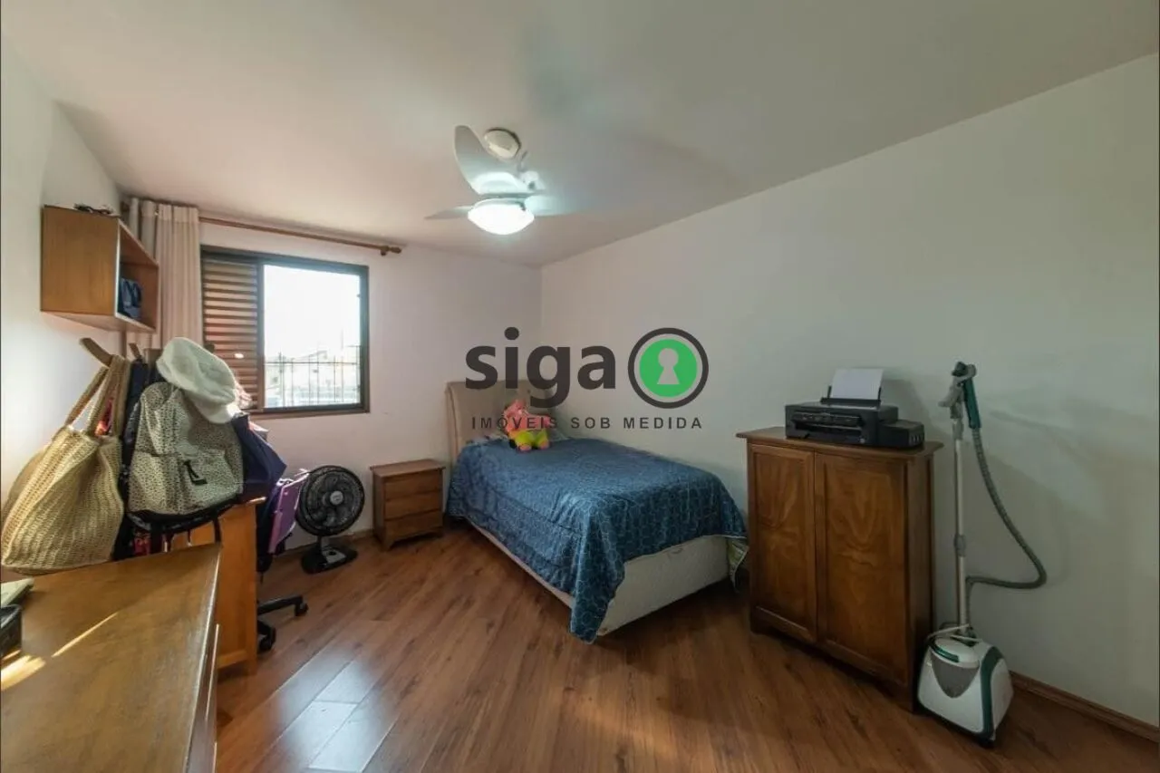 Imagem Casa à venda com 249 m², 4 quartos e 4 vagas no Parque Jabaquara!