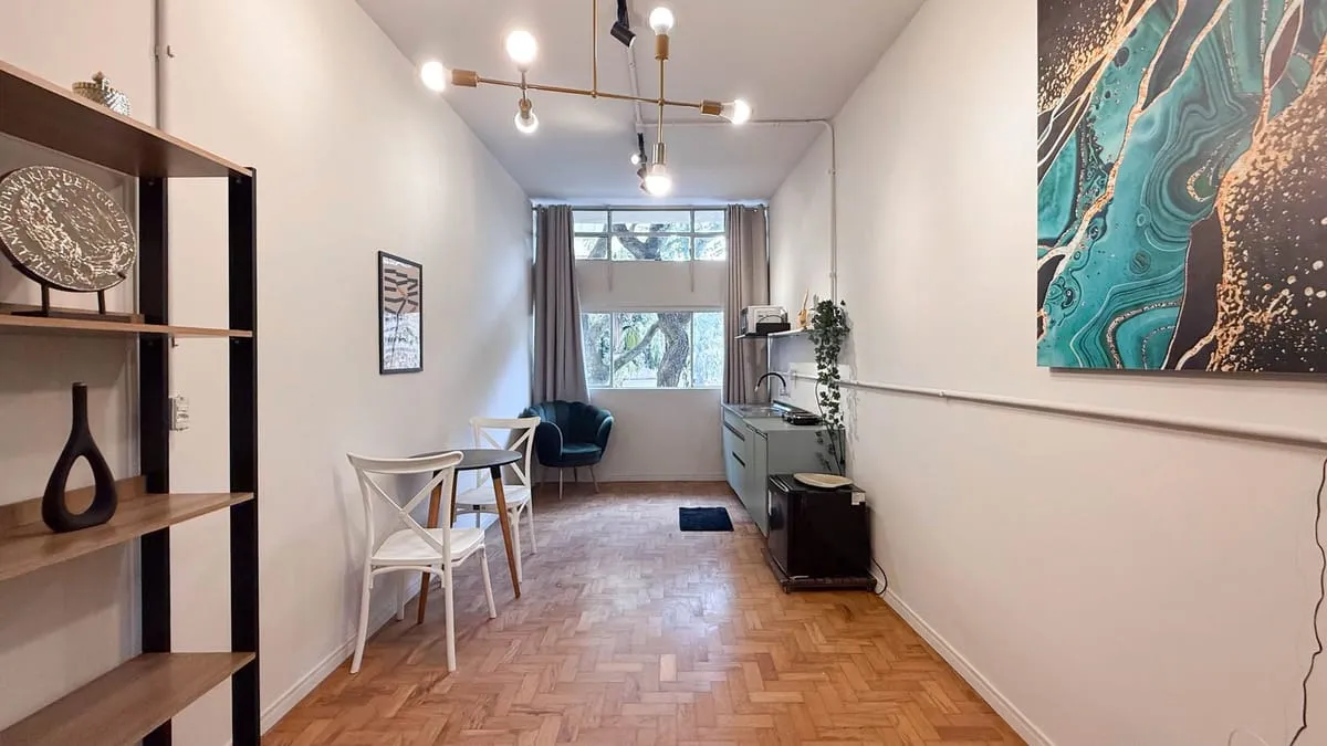 Imagem Apartamento com 1 Quarto para alugar, 39m² - Centro