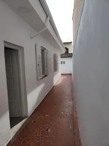 Imagem Comercial à venda 4 Quartos, 3 Suites, 2 Vagas, 300M², Vila Paraíba, Guaratinguetá - SP