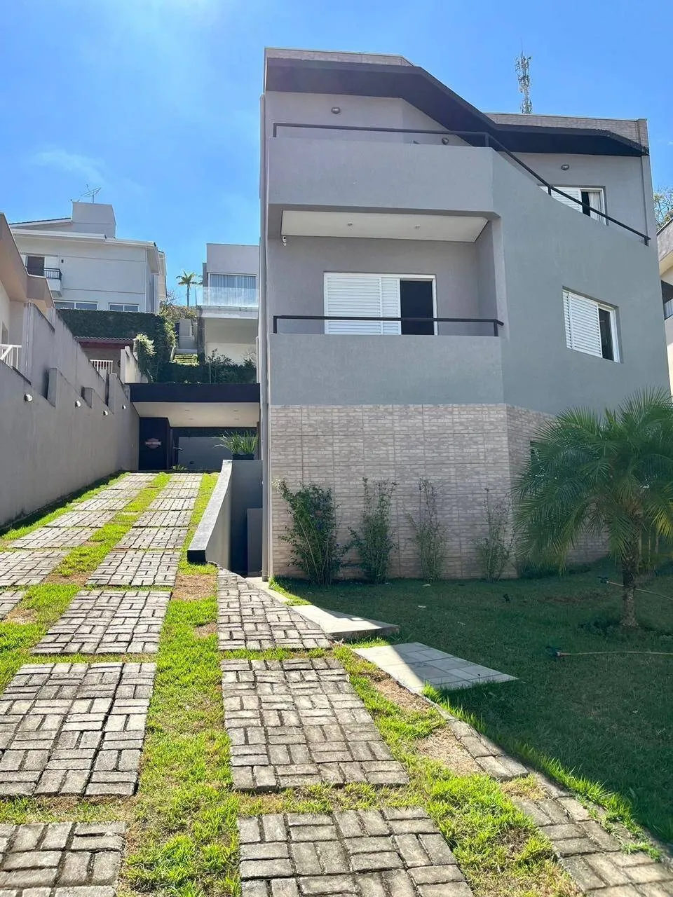 Imagem Oportunidade: Linda Casa no Parque Sinai em Santana de Parnaíba
