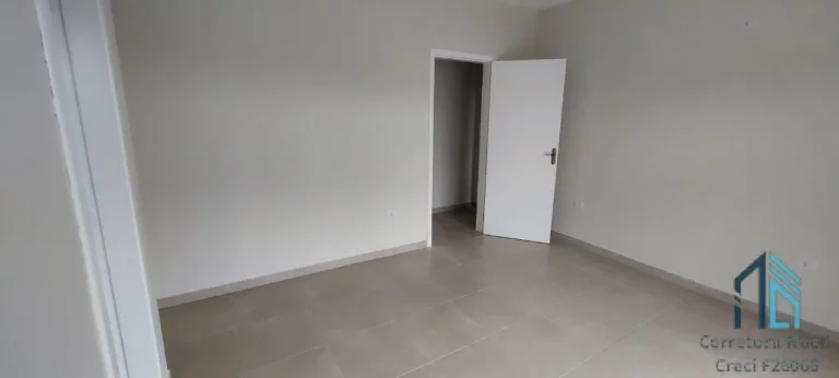 Imagem Sobrado novo, 100 mts do mar, 03 quartos c/suíte, Baln Nereidas em Guaratuba PR