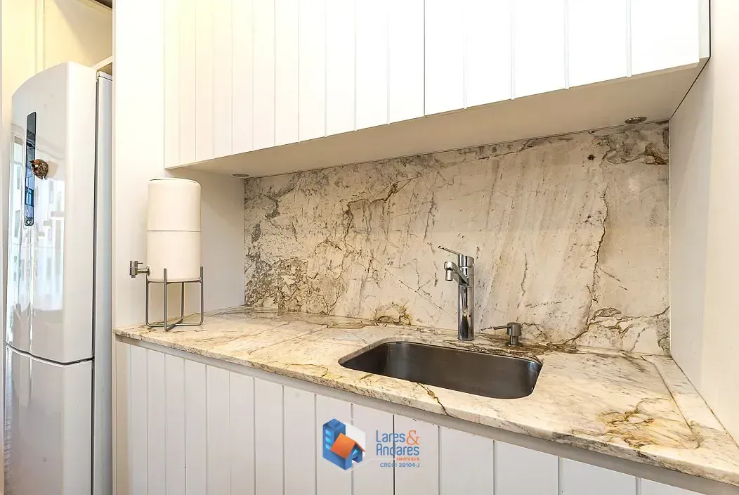 Imagem Duplex para venda em Cerqueira César com 2 quartos, sendo 2 suítes, 118m²