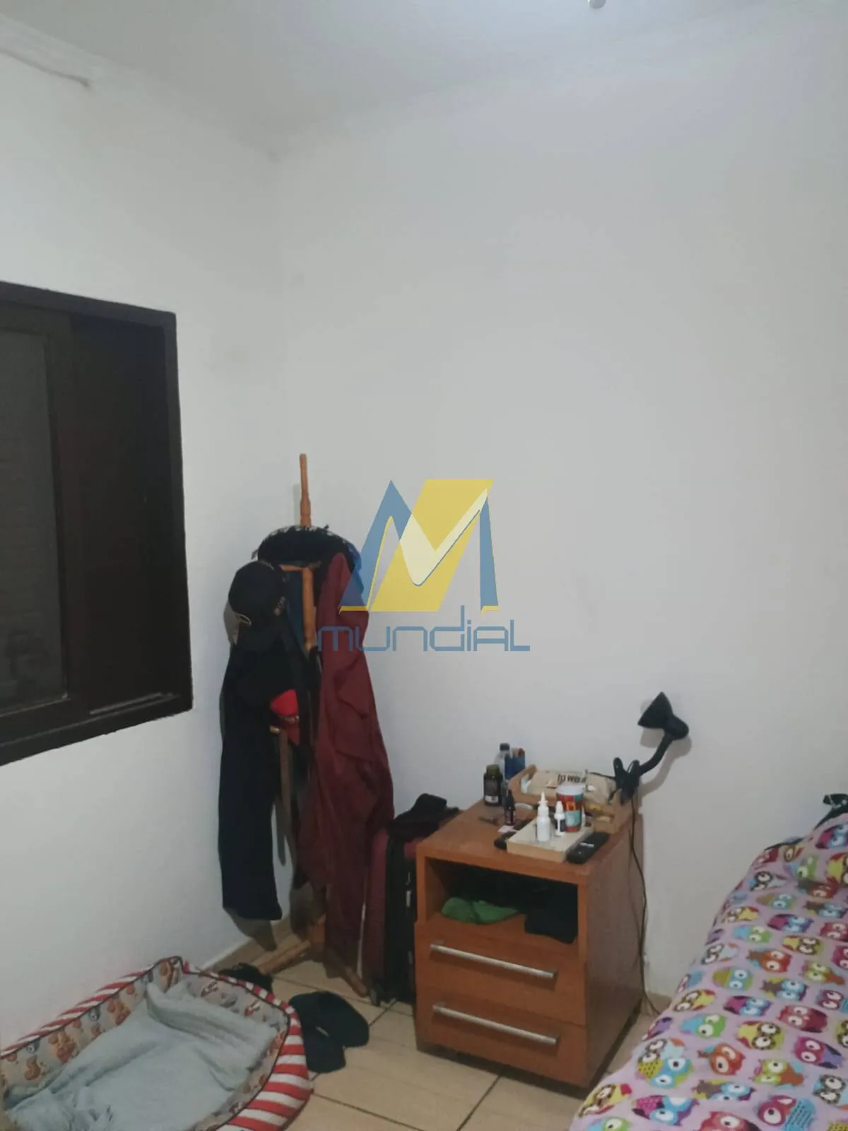 Imagem Casa térrea com 2 quartos na Vila Alto de Santo André, totalmente plana.