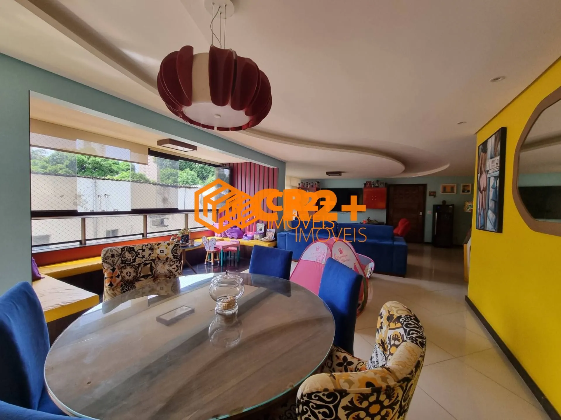 Imagem Apartamento a Venda com 4 quartos 3 suítes em Casa Forte 200m² em Recife