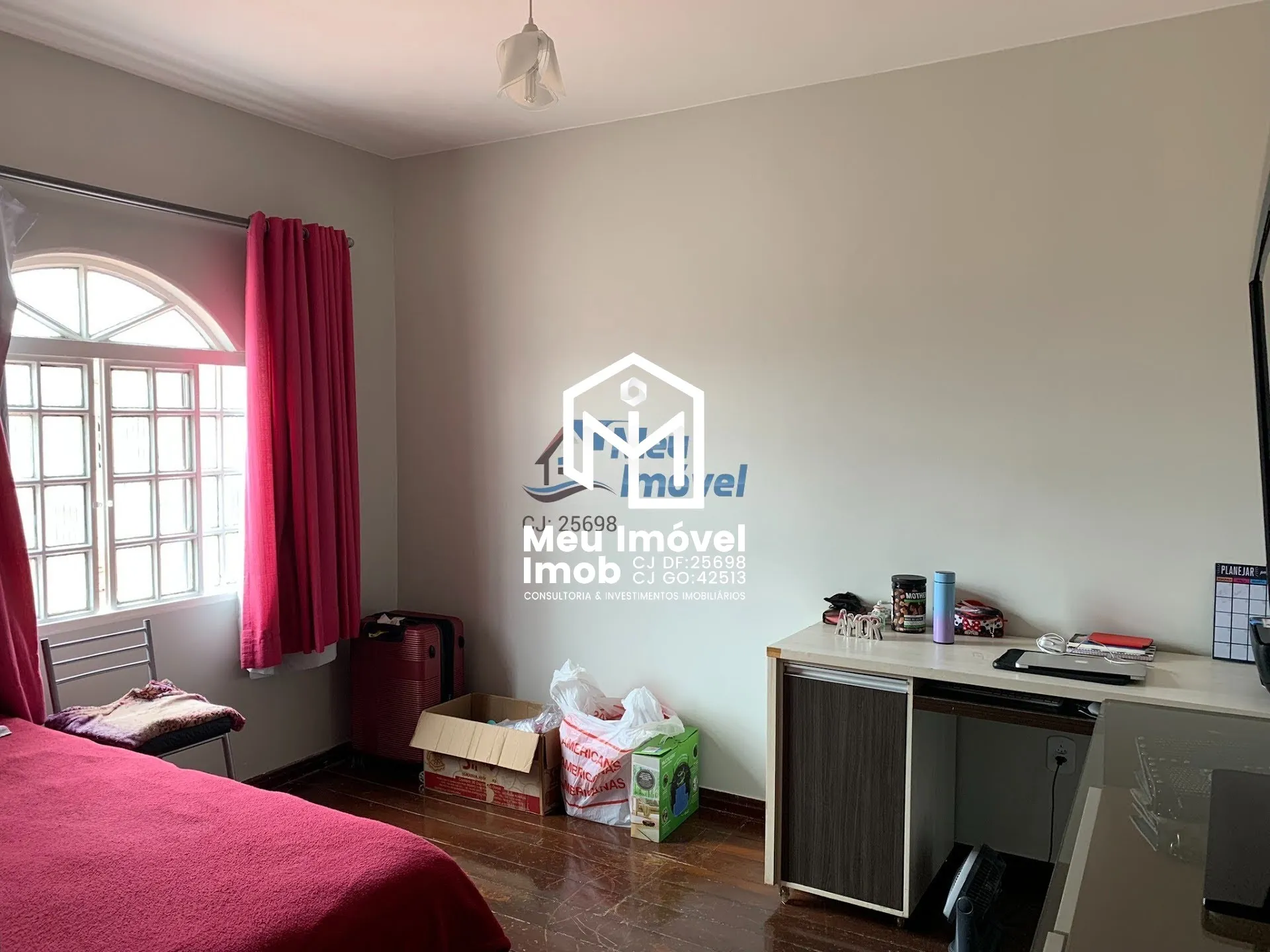 Imagem Casa Sobrado 5 Quartos 5 Suítes 2 Vagas 400m² Reformado