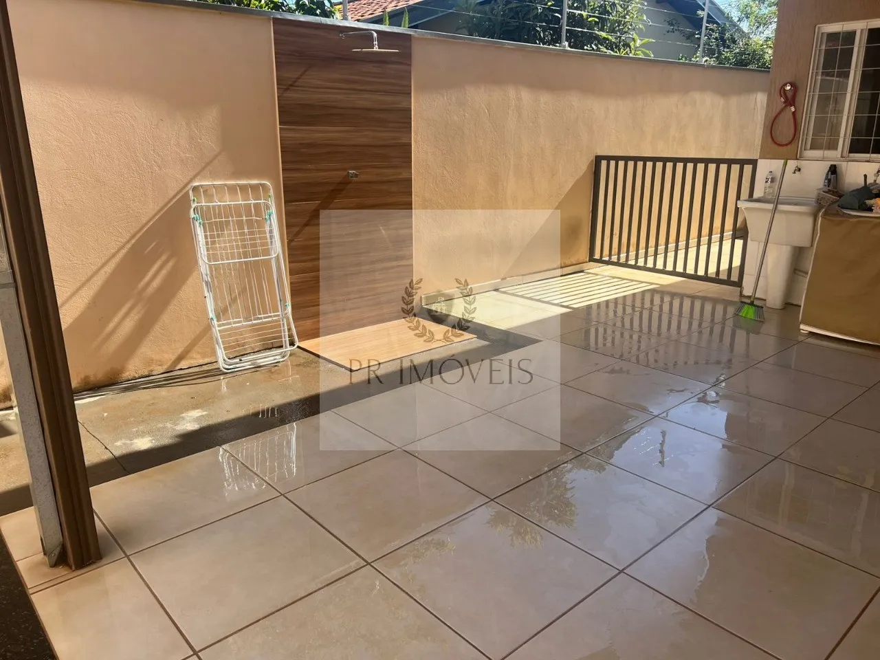 Foto do imóvel Apartamento de 2 Quartos no Jardim Boa Vista - Araraquara-SP: 3 vagas de garagem e 51,85 m² de área!