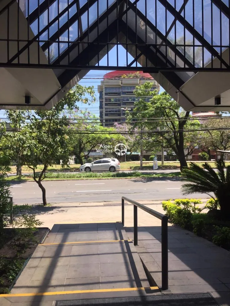 Imagem Vende-se sala comercial prox ao centro de Porto Alegre-33,69m2- R$280.000,00