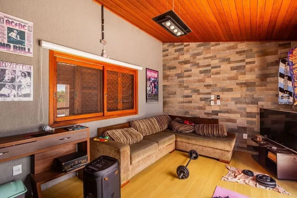 Imagem Cobertura 251m², 3 dormitórios, 2 vagas no bairro Teresópolis