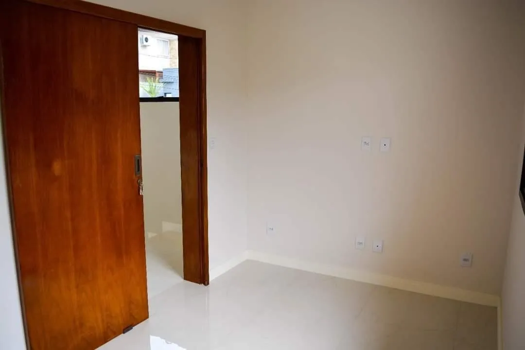 Imagem Casa à venda 4 Quartos, 1 Suite, 4 Vagas, 245M², Jardim Baronesa, Taubaté - SP | Condomínio Colinas do Belém