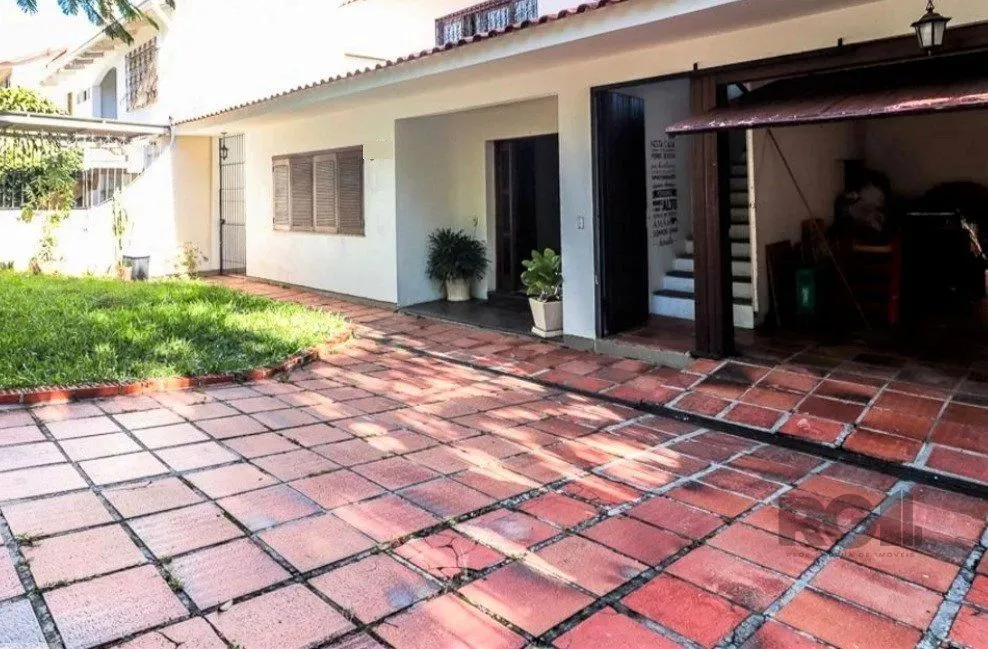 Imagem casa, 6 quartos, 1 suíte, 3 vagas, 352,38m2 privativos, bairro Santa Tereza