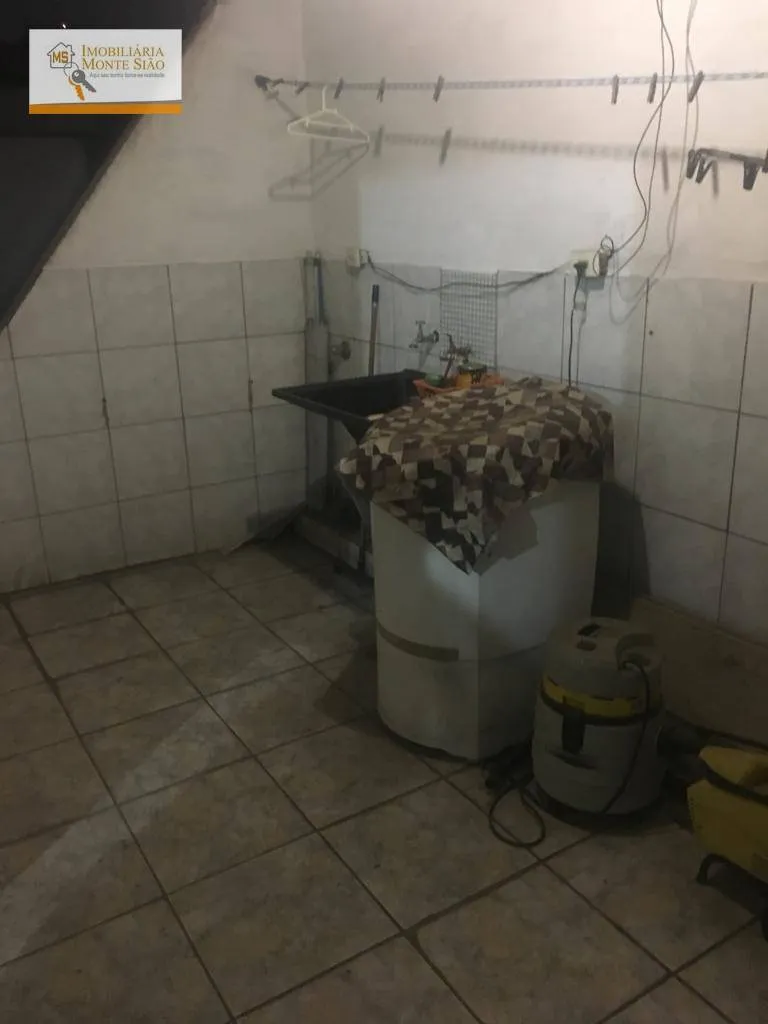 Imagem Sobrado com 5 dormitórios à venda, 200 m² por R$ 742.000,00 - Picanco - Guarulhos/SP