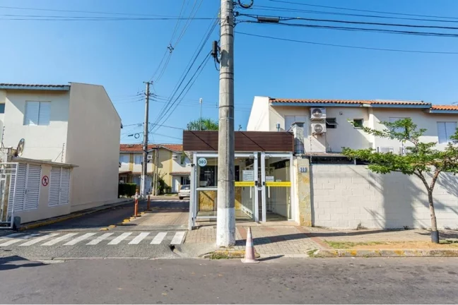 Imagem Casa em Condomínio para venda no bairro Igara em Canoas