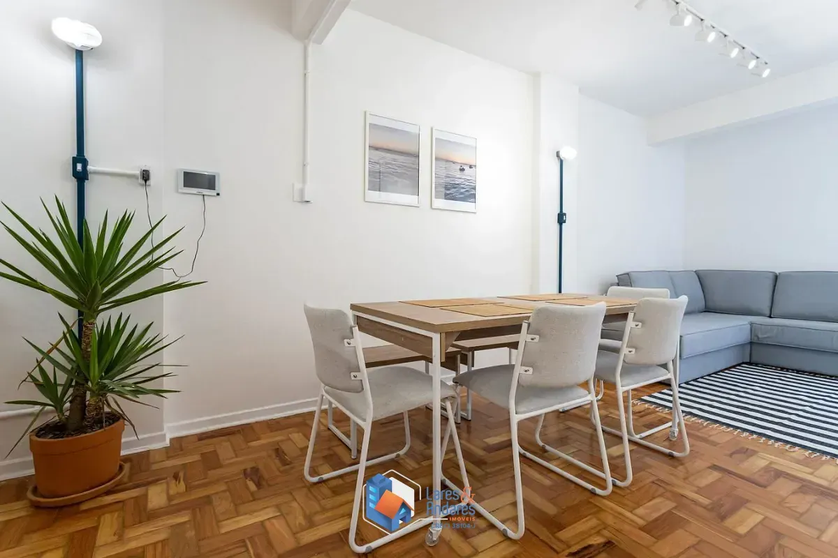 Imagem Apartamento para venda em Pinheiros com 5 quartos, sendo 2 suítes, 135m²
