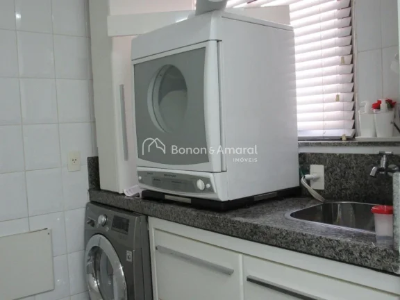 Imagem Em uma das ruas mais tranquilas e charmosas do Cambuí, este apartamento oferece privacidade total, ...