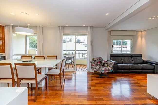 Imagem Apartamento à venda em São Paulo, Vila Uberabinha, com 3 quartos, 128m2