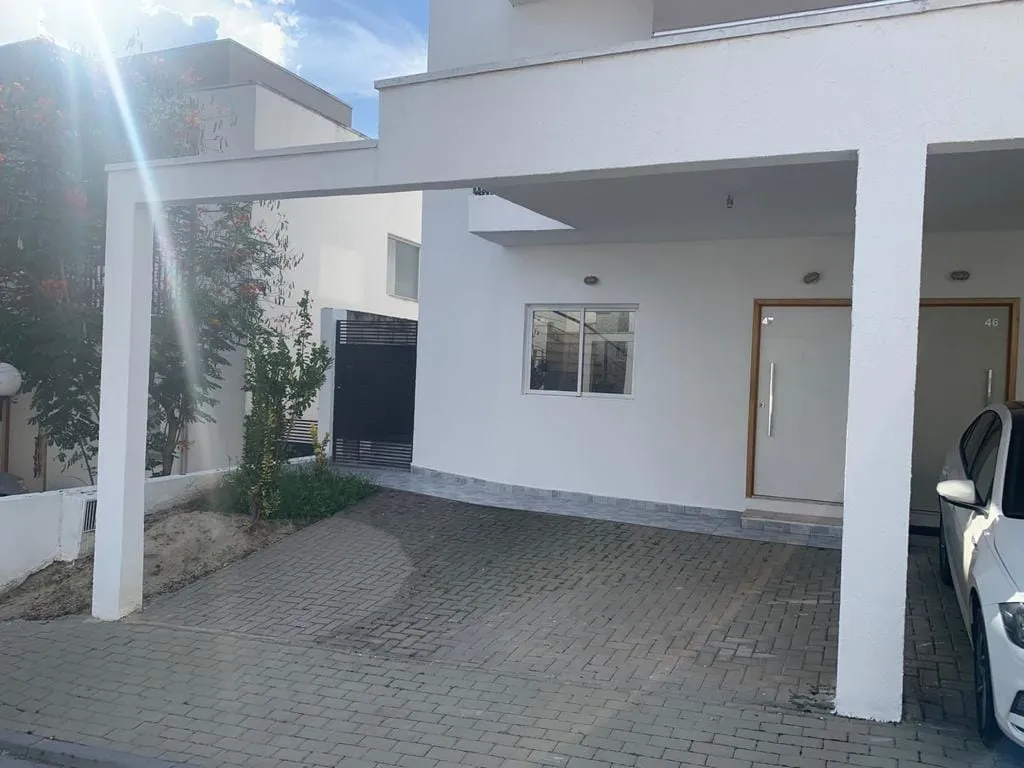 Foto do imóvel Casa 3 Quartos, 1 Suite, 2 Vagas, 119M², Vila Areao, Taubaté - SP | Condomínio Residencial Contemporâneo