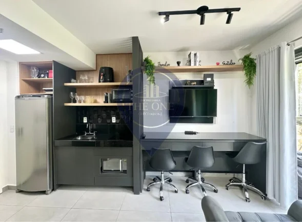Imagem Studio à venda em Pinheiros, São Paulo-SP: 1 quarto, 2 salas, 1 banheiro, 27m² de área. Venha conhecer!