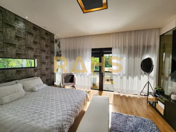 Imagem Uma casa maravilhosa para se apaixonar totalmente! Moderna, sofisticada e diferenciada.... Lindo sob...