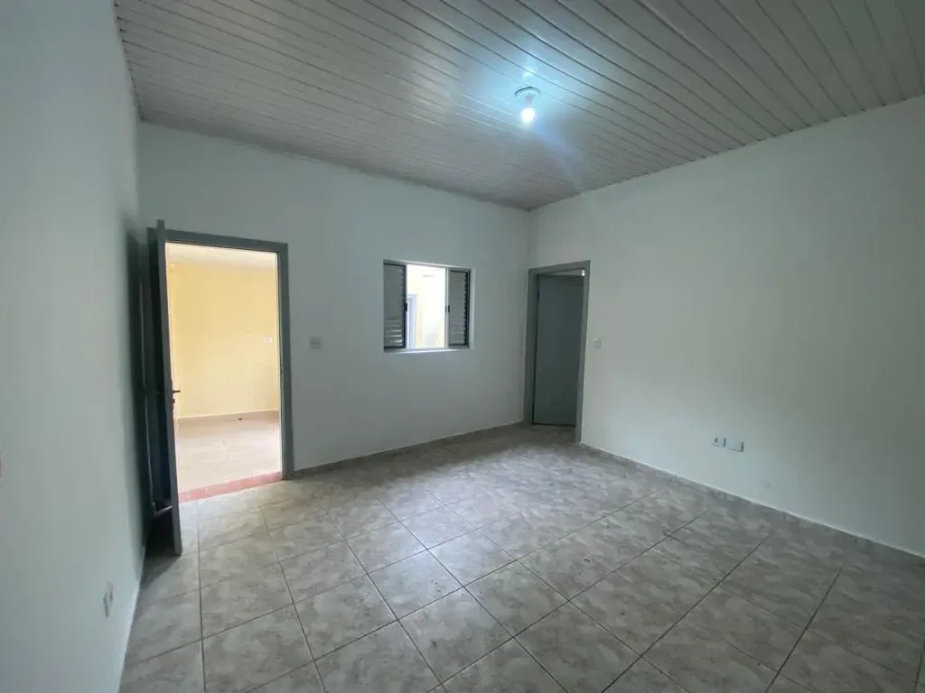 Imagem Casa com 2 Quartos para Alugar, 100 m² em Vila Anastácio - São Paulo