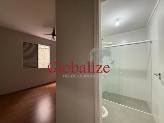 Imagem Apartamento com 70m², 2 dormitórios (1 suíte) à venda na Ponta da Praia por R$465.000,00.