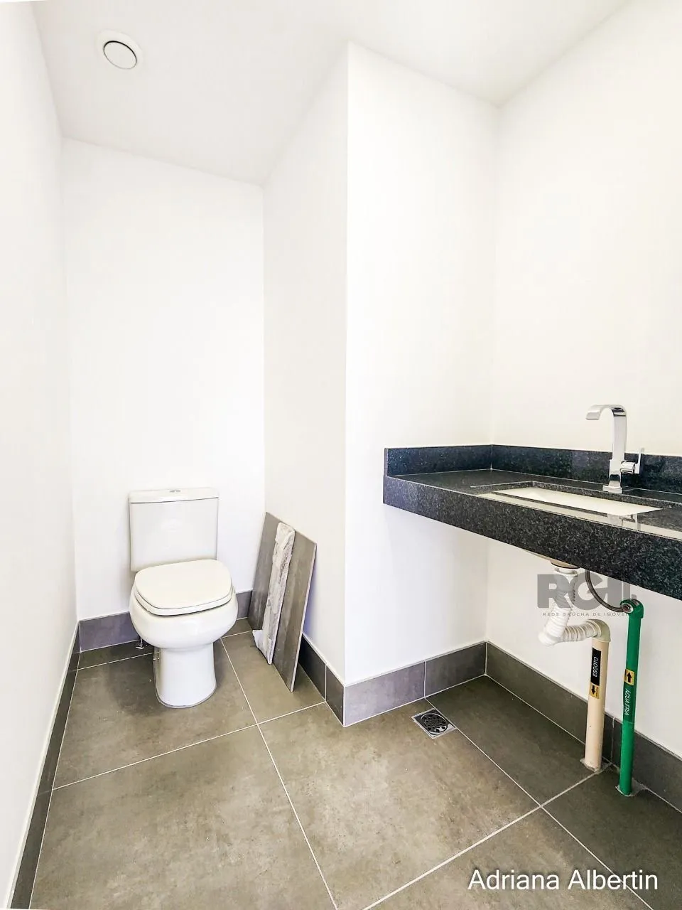 Imagem Conjunto/Sala para Locação/Aluguel - 34.26m², 0 dormitórios, Praia de Belas