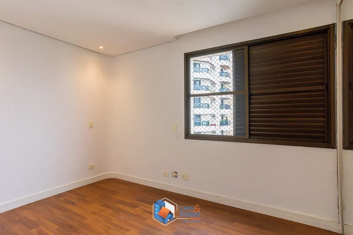 Imagem Cobertura para venda em Vila Suzana com 3 quartos, sendo 3 suítes, 283m²