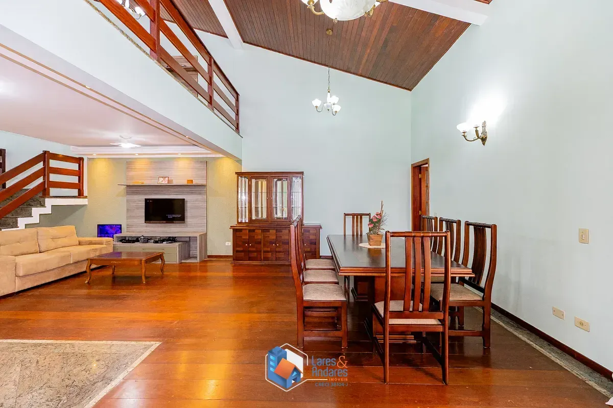 Imagem Sobrado para venda em Jardim Marajoara com 4 quartos, sendo 4 suítes, 276m²