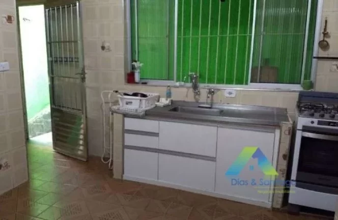 Foto do imóvel Sobrado com 3 dormitórios à venda, 248 m² por R$ 693.000 - Vila Das Mercês