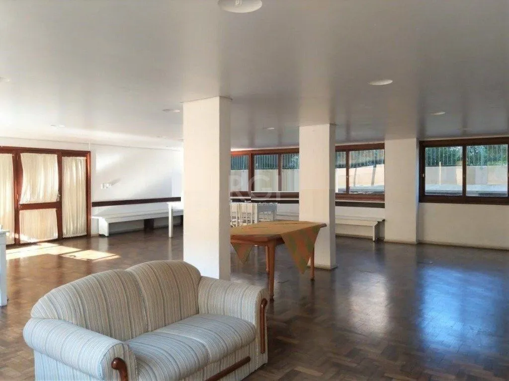 Imagem Apartamento para Venda - 58.89m², 2 dormitórios, 1 vaga - Farroupilha