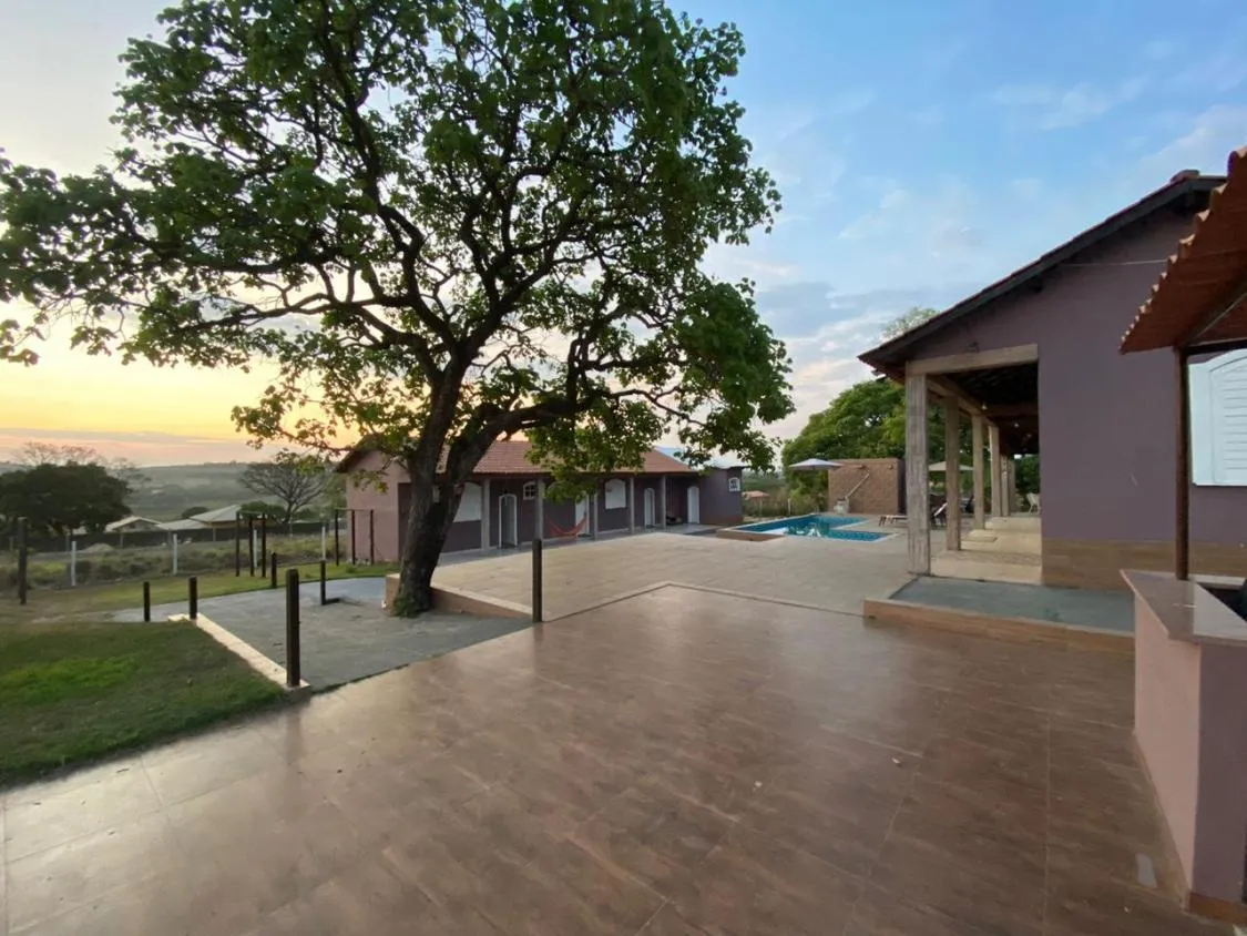 Imagem Excelente Oportunidade: Chácara à Venda em Esmeraldas/MG com 2.500 m²