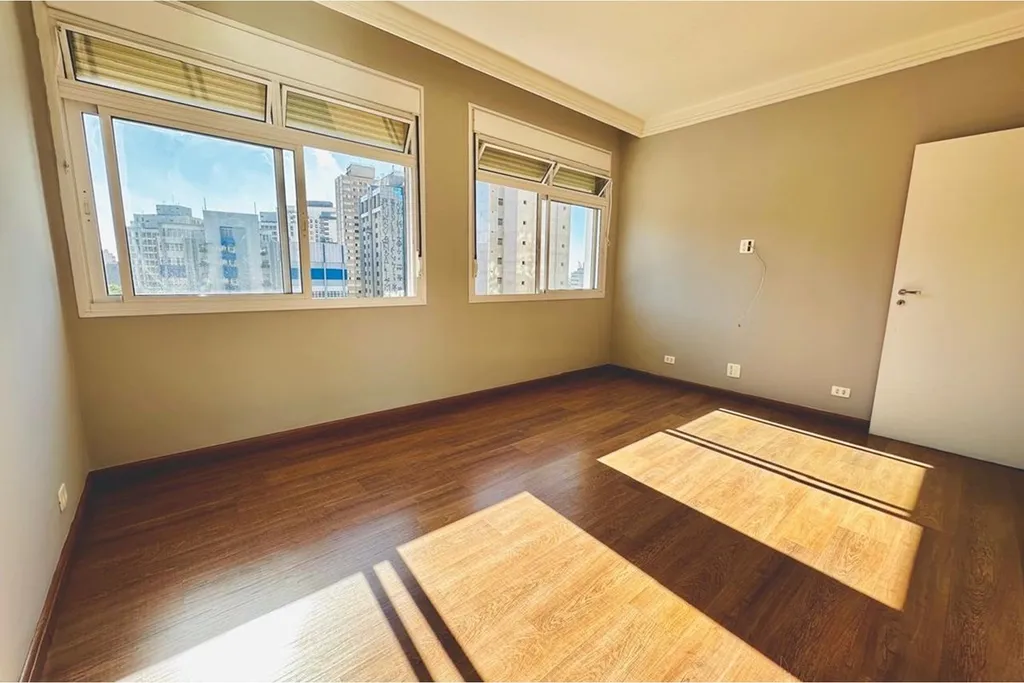 Imagem Apartamento à venda em São Paulo, Vila Mariana, com 3 quartos, 176m2