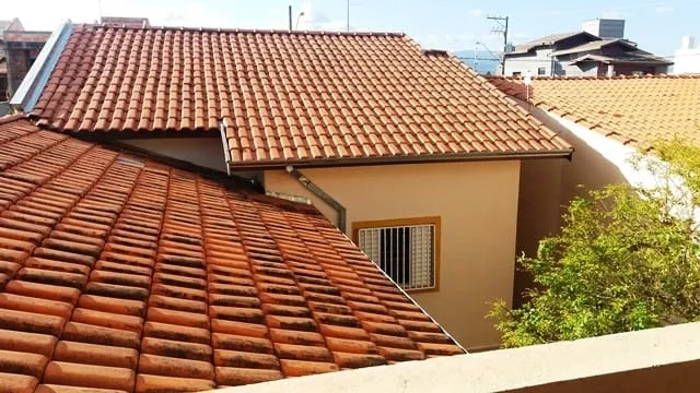 Imagem Casa à venda 2 Quartos, 3 Vagas, 200M², Parque das Palmeiras, Pindamonhangaba - SP