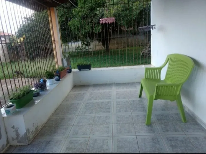 Imagem Chácara à venda 2 Quartos, 1 Suite, 2 Vagas, 530M², Parque Shangrilá, Pindamonhangaba - SP