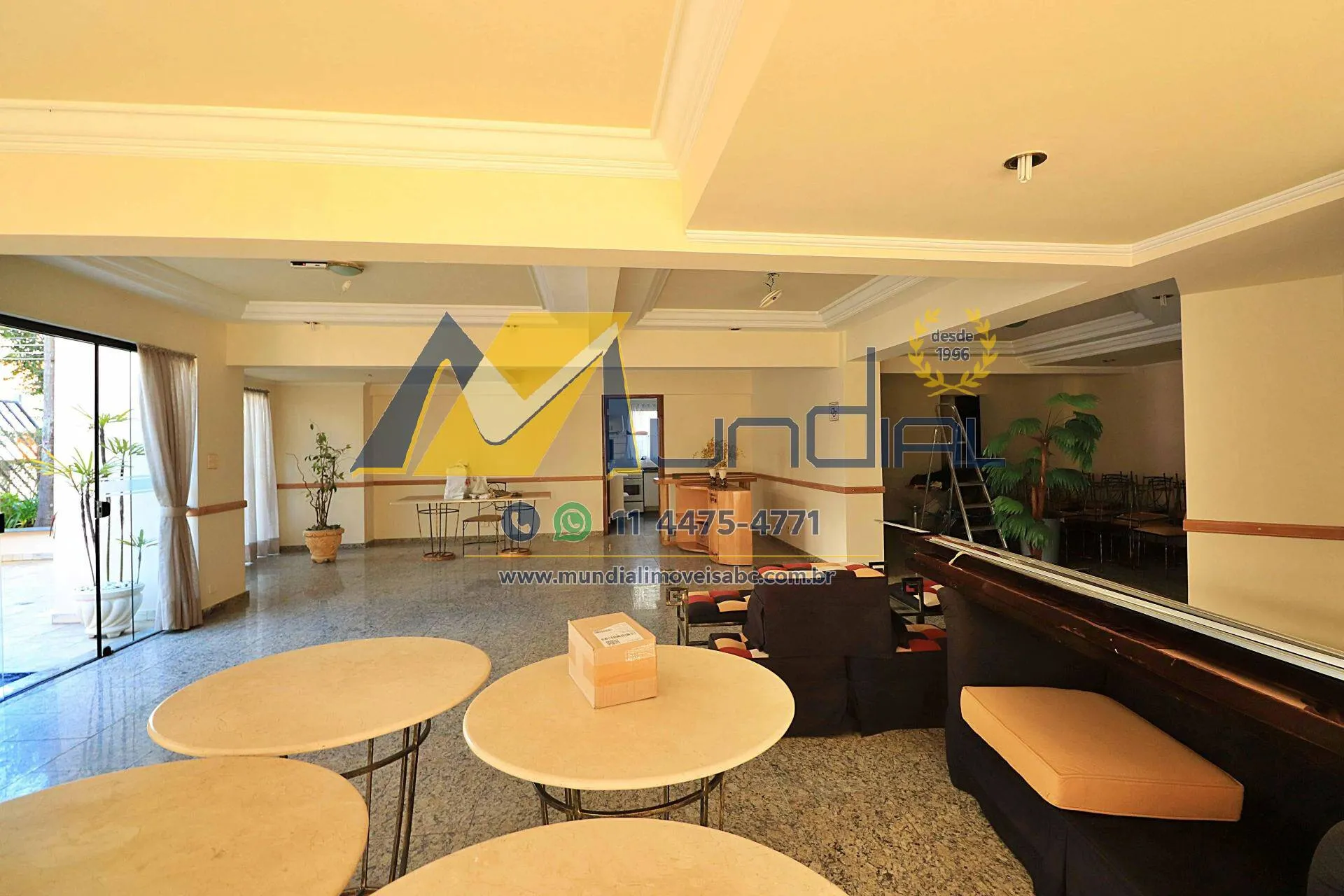 Imagem Apartamento amplo para locação na Vila Bastos - 180 m² e 4 vagas