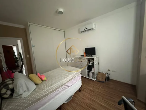 Imagem Casa Sobrado, 3 dormitórios (1 suíte), 280m², Bosque dos Eucaliptos, Sjc.