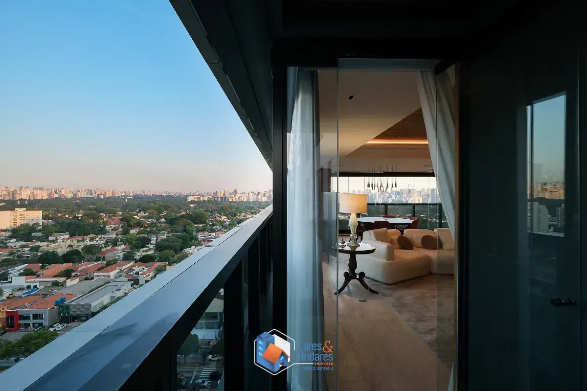 Imagem Apartamento para venda em Pinheiros com 2 quartos, sendo 2 suítes, 145m²