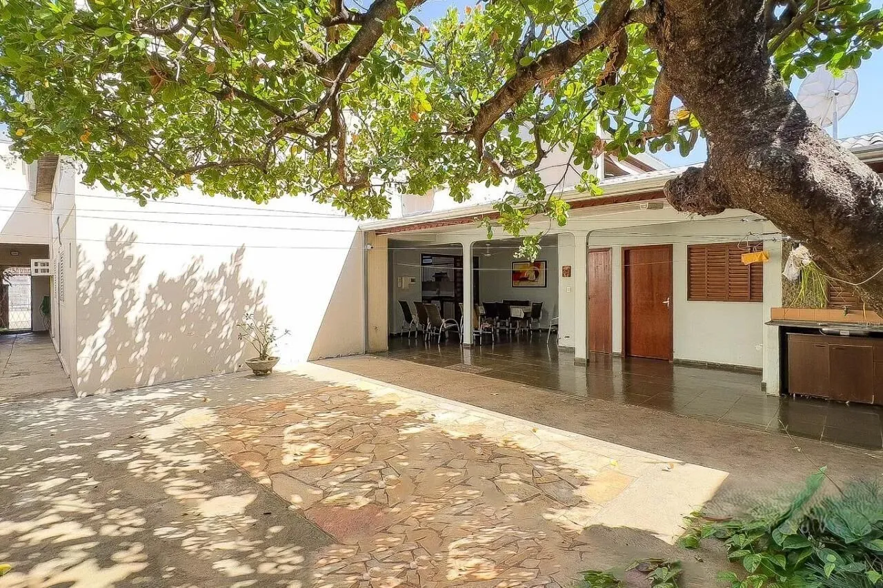 Foto do imóvel Casa 4 quartos, energia solar, suíte - Jardim Tropical (Aceita Financiar) em Avenida Portugal