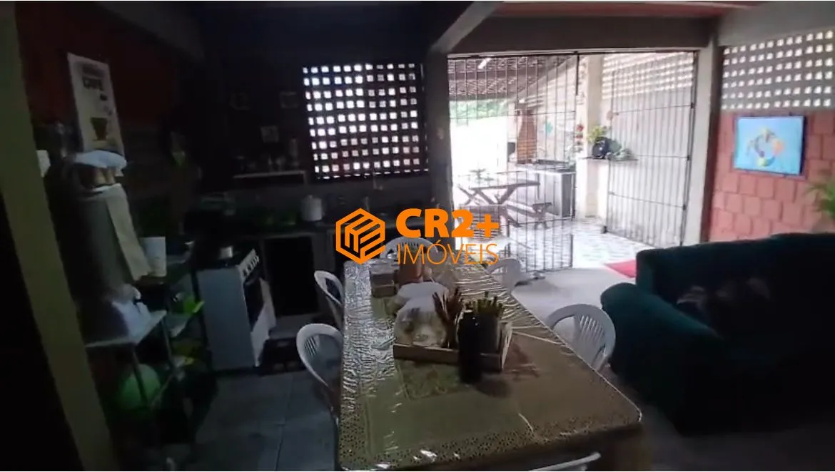 Imagem Vendo Casa em Condomínio com 5 suítes -200m²
