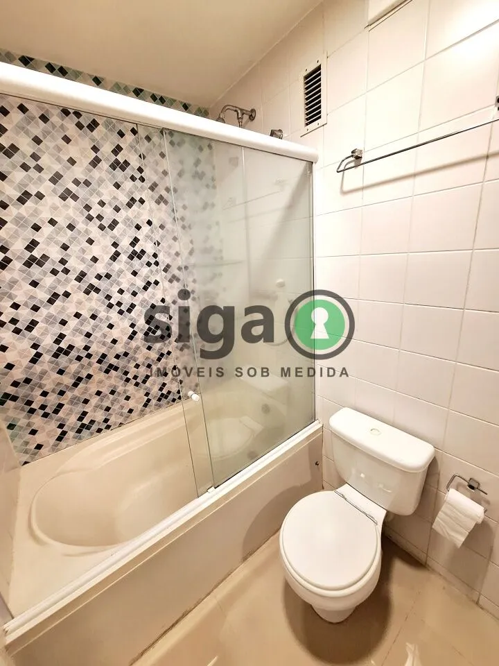 Imagem Cobertura com 3 Quartos, 3 vagas, 266m2, à venda e locação no Panamby